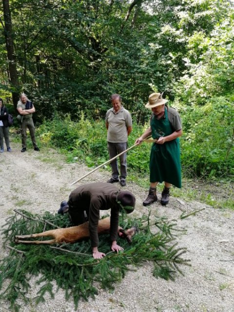 Wild zerlegen für den Eigengebrauch