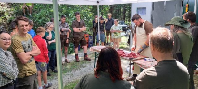 Wild zerlegen für den Eigengebrauch